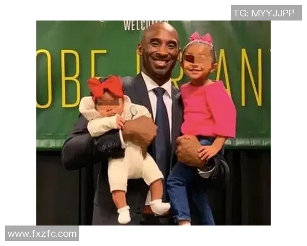 瓦妮莎出版留念科比和Gigi!录入两人回想和岩画 期望他们不被忘记